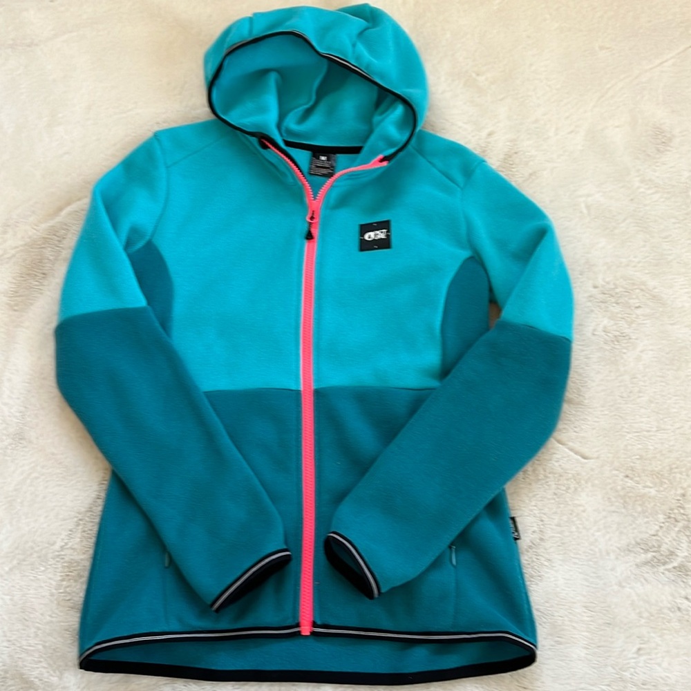 Picture zip up fleece hoodie. Size M